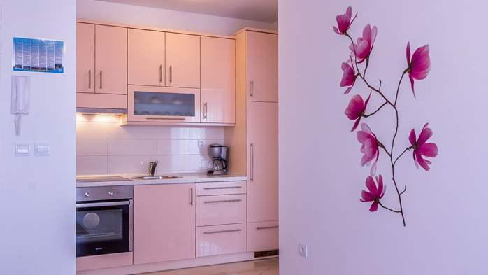 Hübsche Unterkunft in FeWo für 2-4 Personen, mit einem SZ, 1