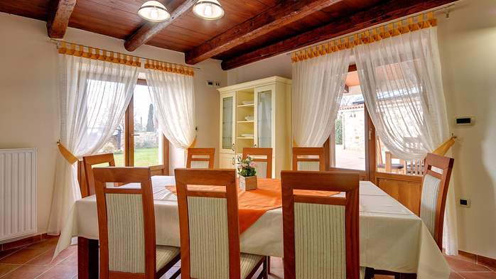Classy villa with private pool, sauna, sun terrace, Wi-Fi, SAT-TV, 17