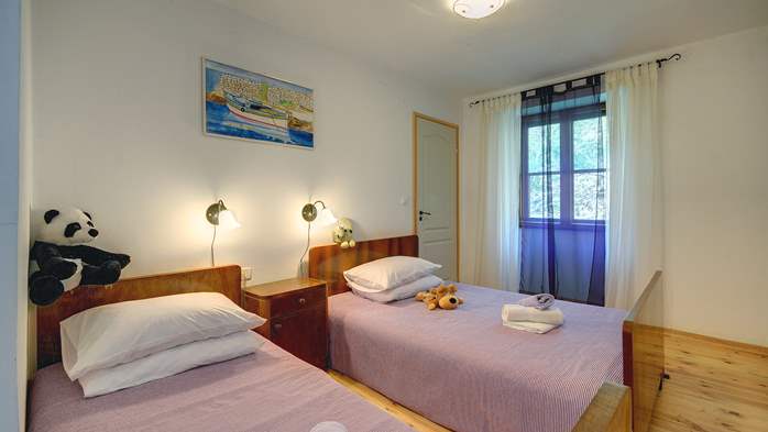 Villa auf 2 Etagen, mit Pool und Terrasse in Zentrales Istrien, 35