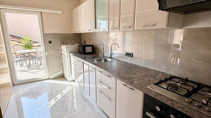 Apartment mit 2 Schlafzimmern in Medulin mit SAT-TV und WiFi, 1