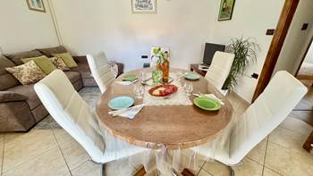 Rustikale, komfortable Wohnung mit geschlossener Terrasse, Garten, 4
