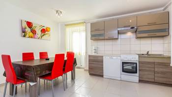 Family apartment with two bedrooms and private terrace, 1