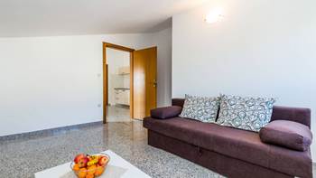Apartment in Pula, near the sea, bedroom, balcony, WiFi, 4
