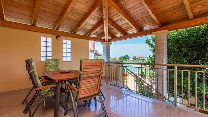 Villa con piscina privata, balcone e terrazza con barbecue, 25