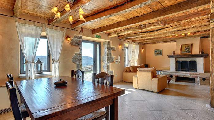 Rustic villa with pool within the borders of the Učka Nature Park, 50