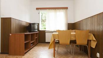 Simple, comfortable apartment for 4 persons, balcony and garden, 11