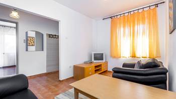Large apartment on 2nd floor with private balcony and 2 bedrooms, 2