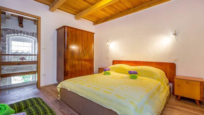 Tradicionalna kuća sa 2 spavaće sobe nudi poseban doživljaj Istre, 15
