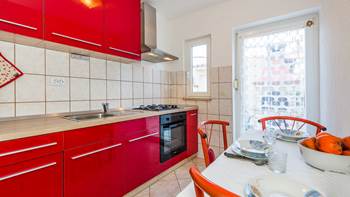 Apartment for 3 persons in Valbandon, free WiFi, SAT-TV, barbecue, 2
