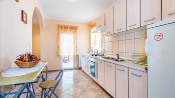 Spacious 3 bedroom apartment in Valbandon, with beautiful balcony, 13