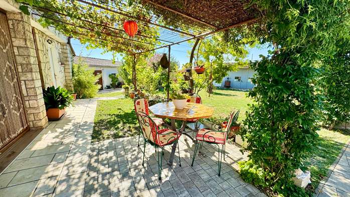 Divan studio apartman za dvoje sa zajedničkim vanjskim bazenom, 12