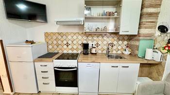 Schönes Studio-Apartment für 2 Personen mit gemeinsamem Außenpool, 4