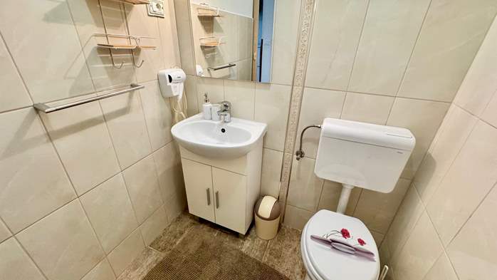 Divan studio apartman za dvoje sa zajedničkim vanjskim bazenom, 5