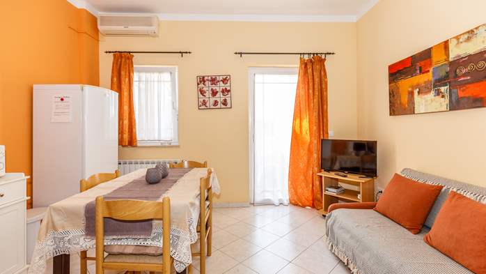 Ground floor apartment with two bedrooms and pool for 5 persons, 3