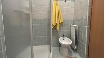 Ground floor apartment with two bedrooms and pool for 5 persons, 11