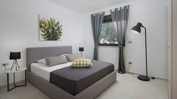 Immaculate apartment for 7 persons on two floors, private jacuzzi, 9