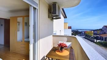 Stylish and luminous apartment with balcony, A/C and WIFI, 13