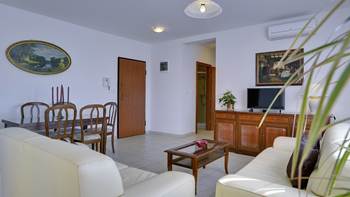 Two bedroom apartment with covered balcony and SAT-TV, 3