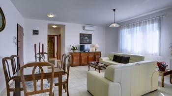 Two bedroom apartment with covered balcony and SAT-TV, 5