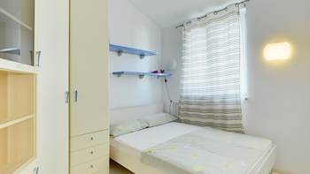 Spacious apartment in Pula close to the sea, with WiFi and SAT-TV, 15