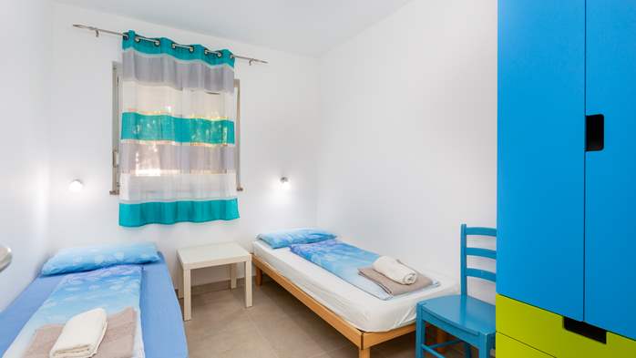 Große FeWo für 8 Personen, mit 4 Schlafzimmer und 3 Badezimmer, 8