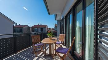 Apartment with large private balcony in Pula, free WiFi, garden, 22