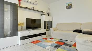 Nice air-conditioned apartment for 4 people, with private terrace, 2