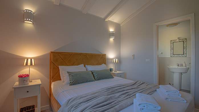 Schöne Villa mit privatem Pool, Whirlpool und Spielplatz, 21