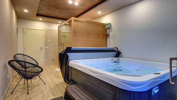 Attraente villa con piscina riscaldata, idromassaggio e sauna, 20