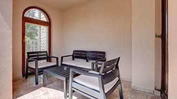 Villa Jela with pool, terrace and beautifully landscaped garden, 23