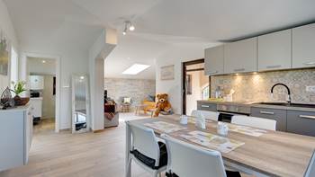 Villa Jela with pool, terrace and beautifully landscaped garden, 20