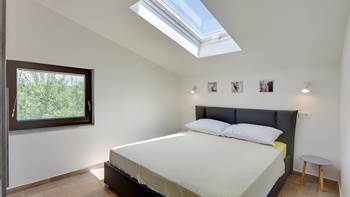 Villa Jela with pool, terrace and beautifully landscaped garden, 21