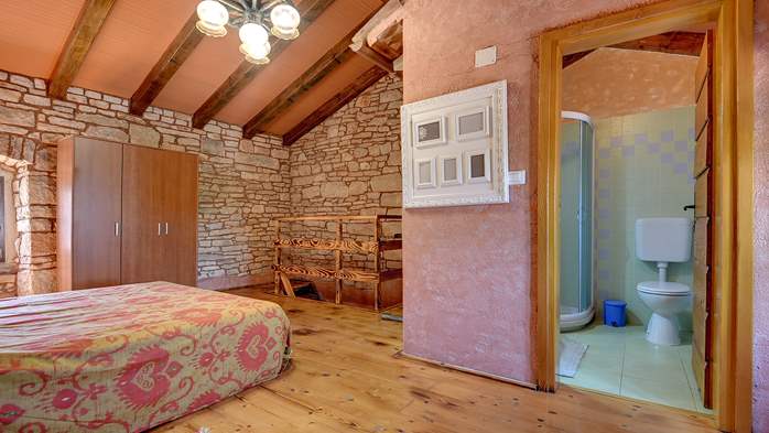 Charming villa with pool in the heart of Istria for 4 persons, 20