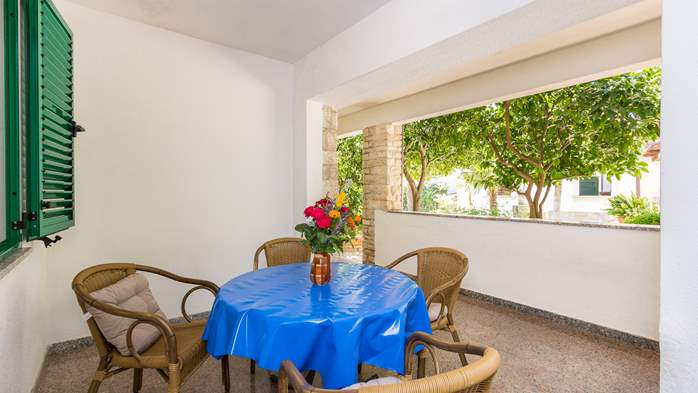 Zimmer mit eigenem Bad, WLAN und Gemeinschaftspool, 2