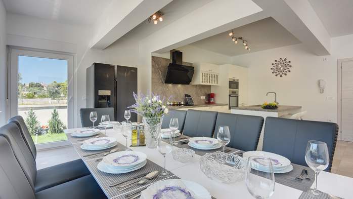 Moderne Villa in Štinjan bietet einen Salzwasserpool,WLAN und BBQ, 28