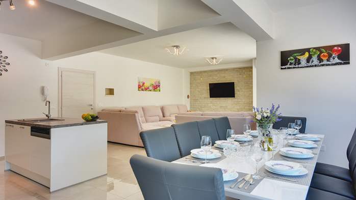 Moderne Villa in Štinjan bietet einen Salzwasserpool,WLAN und BBQ, 29