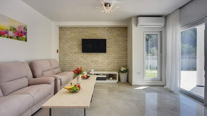 Moderne Villa in Štinjan bietet einen Salzwasserpool,WLAN und BBQ, 22