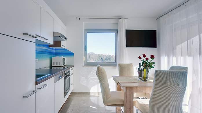 Ferienwohnung in Medulin mit einem Schlafzimmer für 2-4 Personen, 2