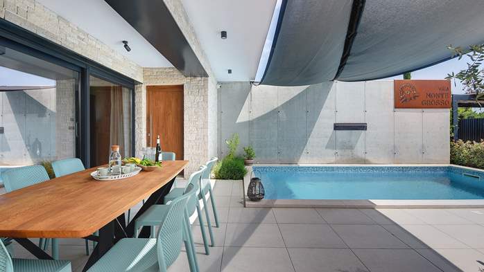 Moderna villa u Puli sa privatnim bazenom, 32