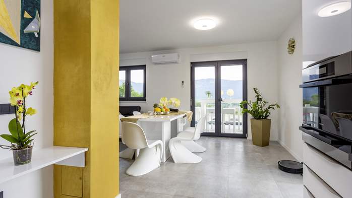 Moderne Villa mit privatem Pool und Außenküche mit TV, 14