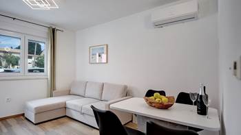Newly renovated apartment with a terrace on the ground floor, 4
