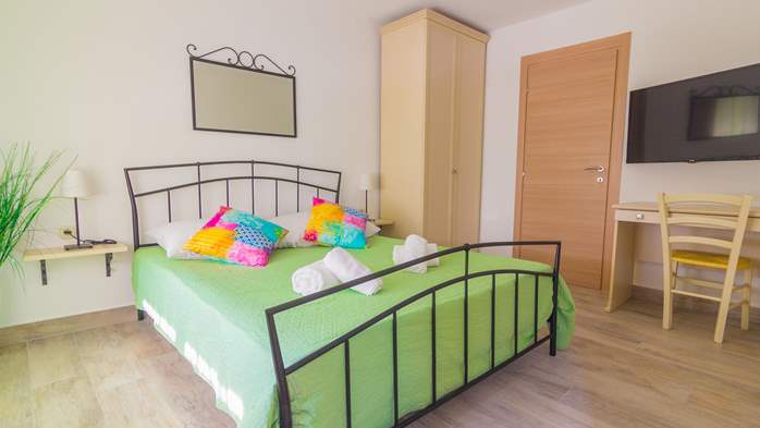 Charming apartment for 2 persons in Pula, 1