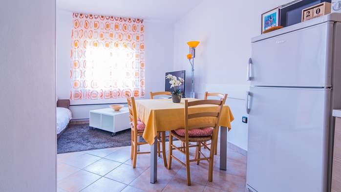 Nicely decorated apartment with two bedrooms, WiFi, 3