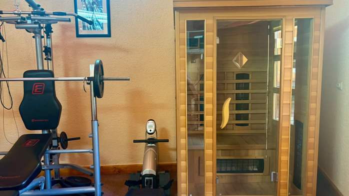 Apartman za 6 osoba s velikom okućnicom i sadržajem, 14