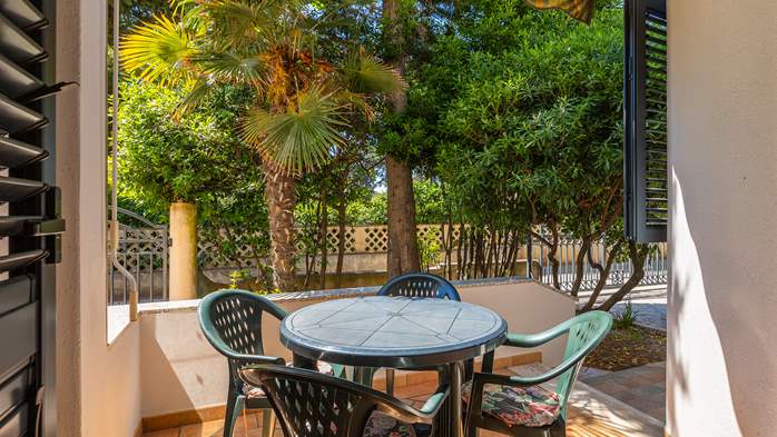 Studio-Apartment mit Terrasse, 13