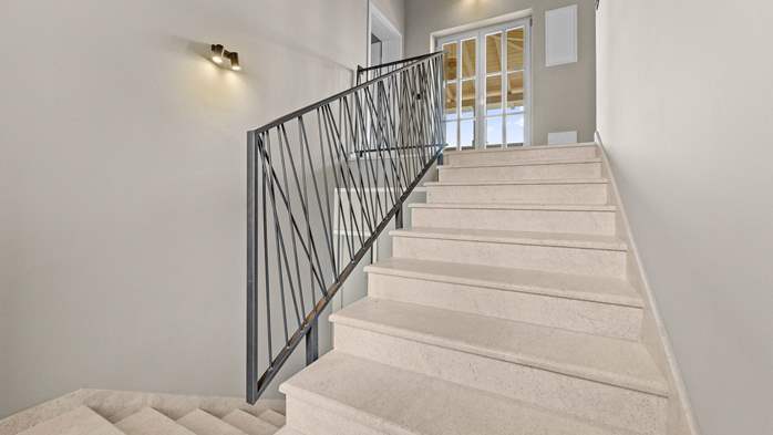 Vila Lunistra s bazenom i stolnim tenisom, 34