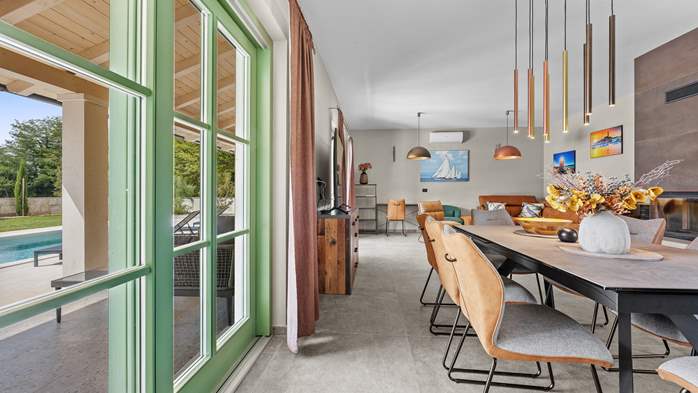 Villa Lunistra with pool and table tennis, 31