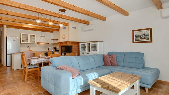 Villa Galiola near Rakalj for 6 people, 30