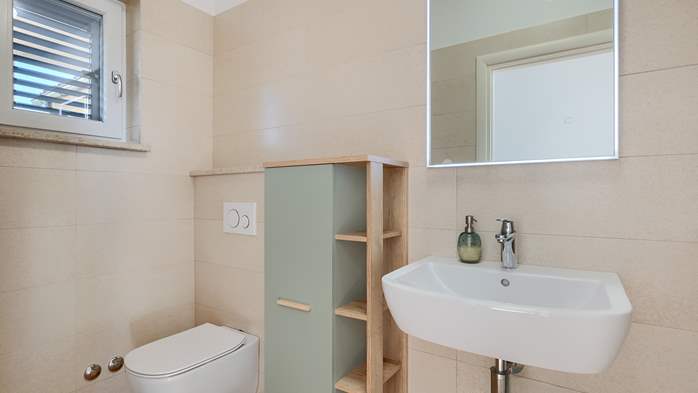 Villa Galiola near Rakalj for 6 people, 52