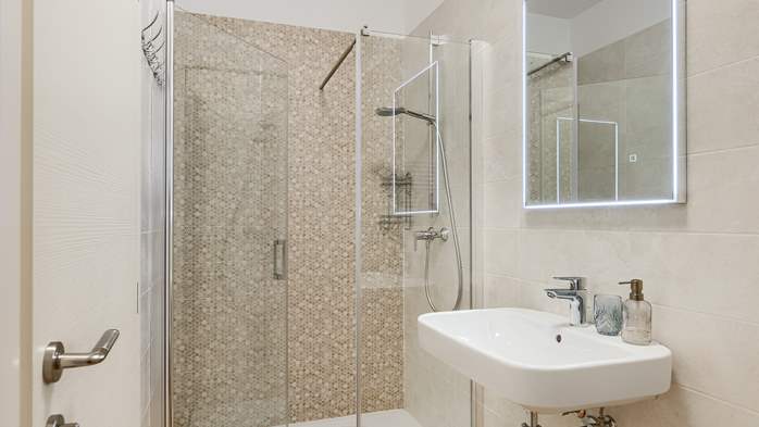 Villa Galiola near Rakalj for 6 people, 54